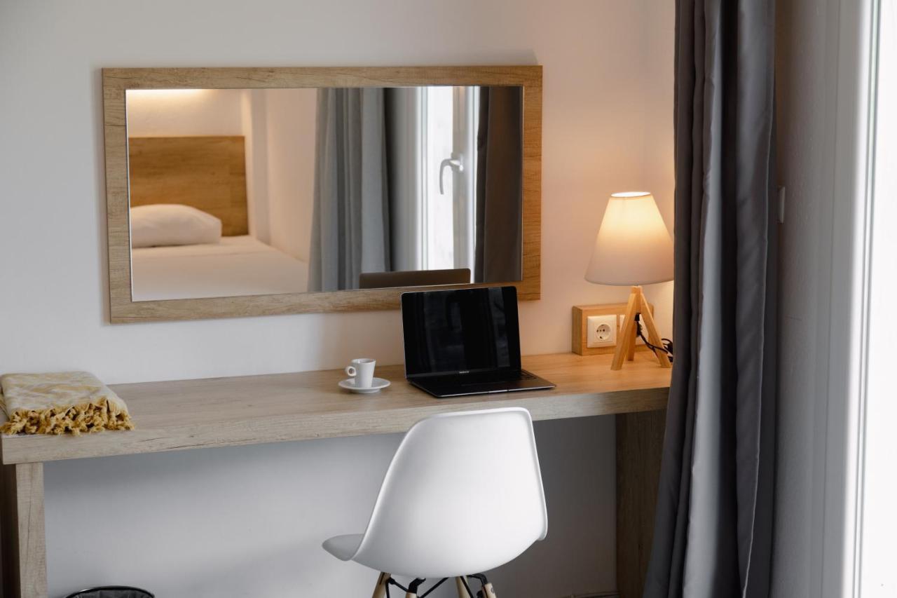 Calma Beach Hotel 스타브로스 외부 사진